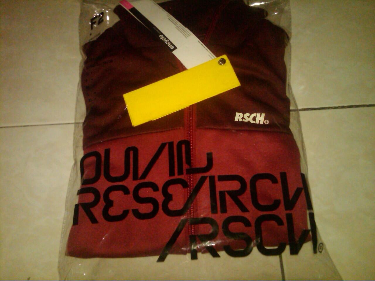 Jaket OUVAL RSCH