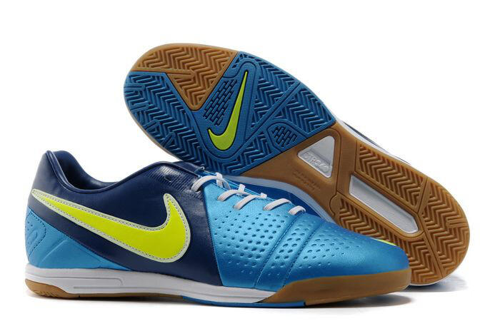 Replika Futsal dan Bola Nike CTR 360 Iniesta Maestri III dan Liberto !!