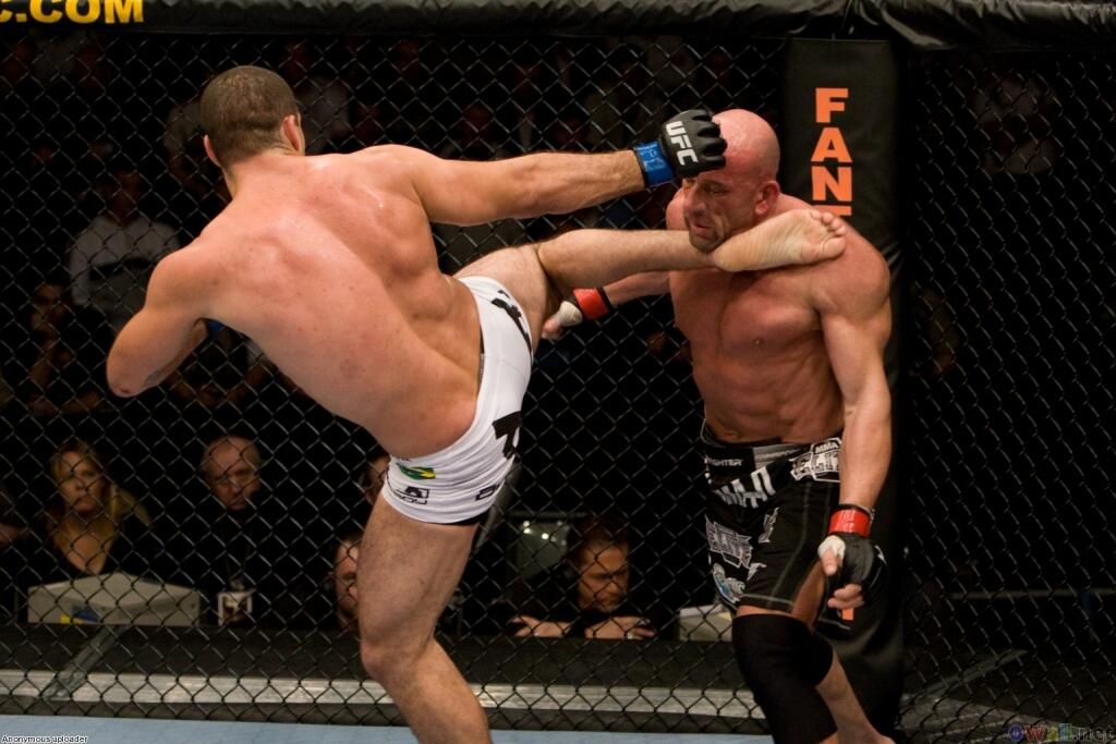 Knock Out Moments (Pics + 1 Vid)