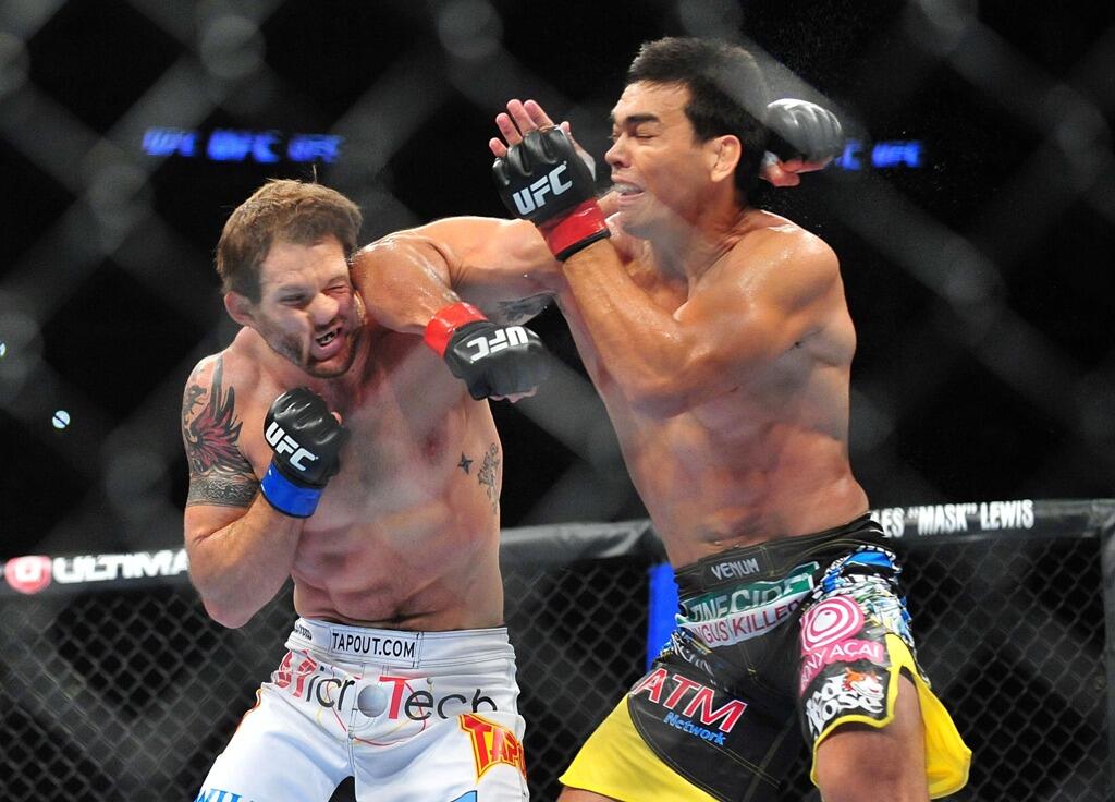 Knock Out Moments (Pics + 1 Vid)