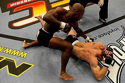 Knock Out Moments (Pics + 1 Vid)