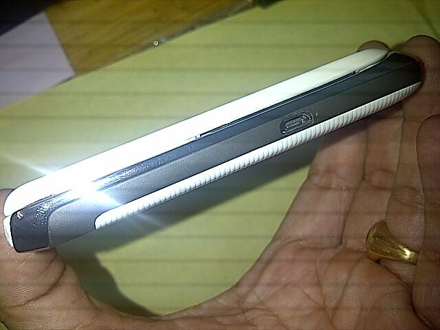 blackberry torch 9800 white bless istimewa