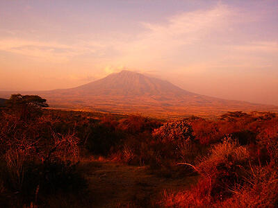 10 Gunung Tereksotis di Dunia