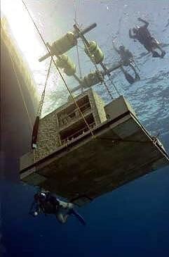 Main-main ke Museum Bawah Laut