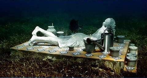 Main-main ke Museum Bawah Laut