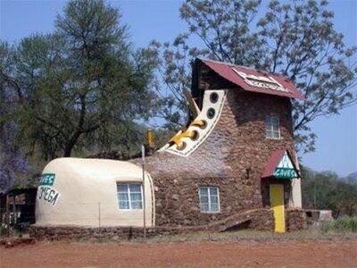 7 RUMAH UNIK DIDUNIA