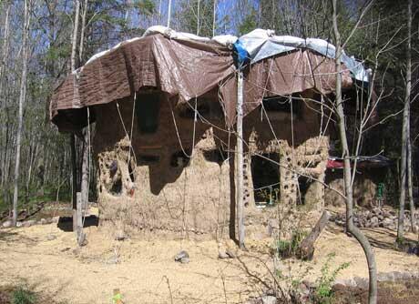 7 RUMAH UNIK DIDUNIA
