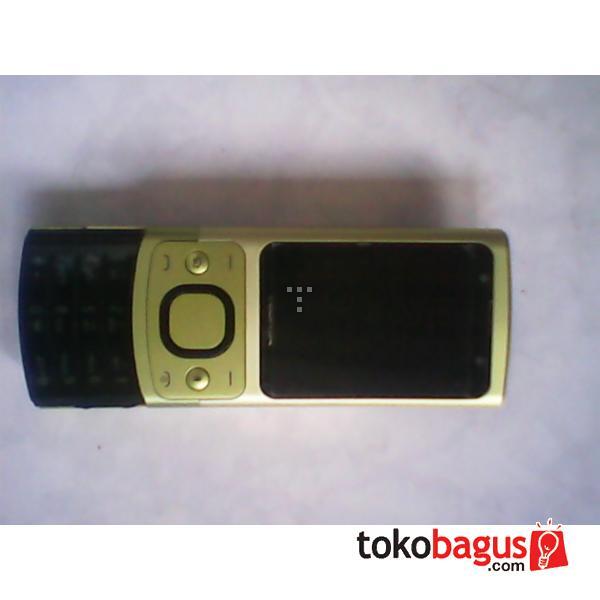 Nokia 6700 Slide