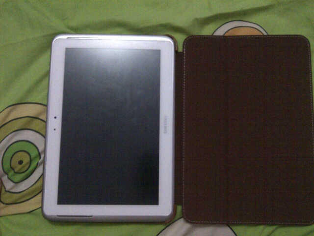 Samsung Galaxy Note 10.1 ( Like New )