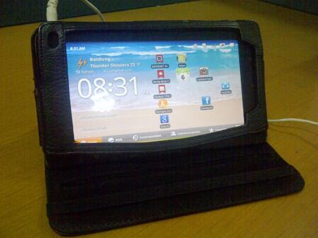 tablet gsm huawei ideos s7 201 slim fullset mulus jual cepat siap COD (bandung)