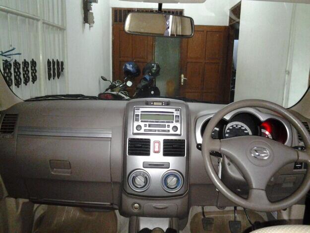 Daihatsu Terios TX MT 2010 low kilometer