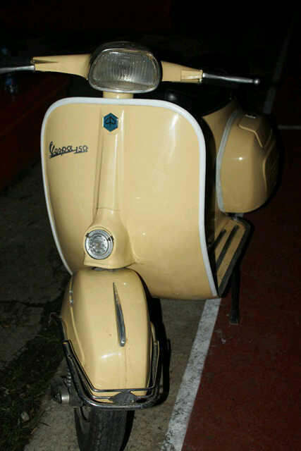 WTS vespa super tahun 1974 krem manis!