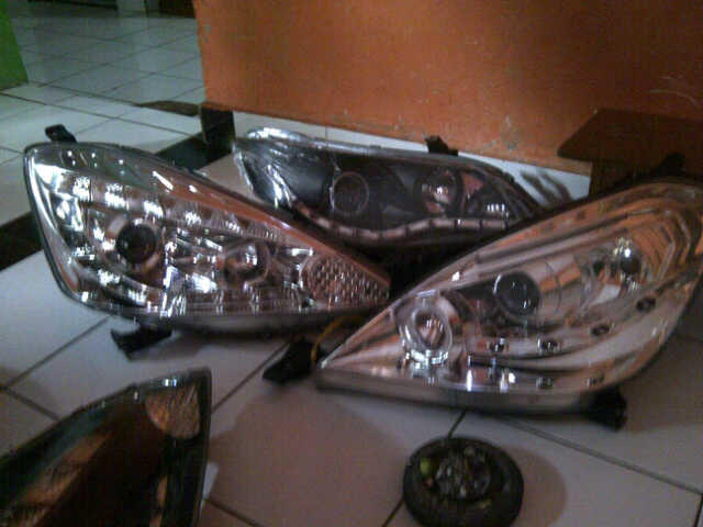 Berbagai macam Headlamp angel eyes baru maupun custom