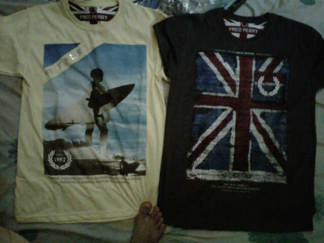 JUAL CEPAT !! KAOS QUICKSILVER & FREDFERRY ORIGINAL - limited stock !!