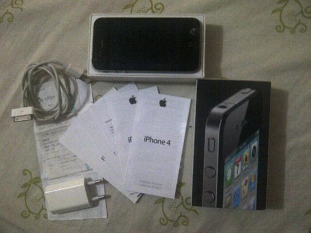 Jual pasrah iphone 4 FU 16 GB ex Telkomsel kondisi apa adanya