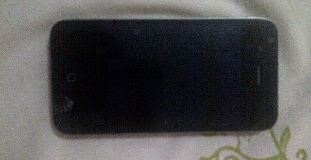 Jual pasrah iphone 4 FU 16 GB ex Telkomsel kondisi apa adanya