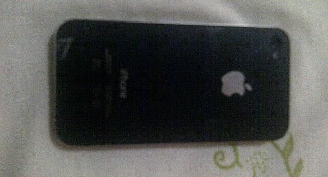 Jual pasrah iphone 4 FU 16 GB ex Telkomsel kondisi apa adanya