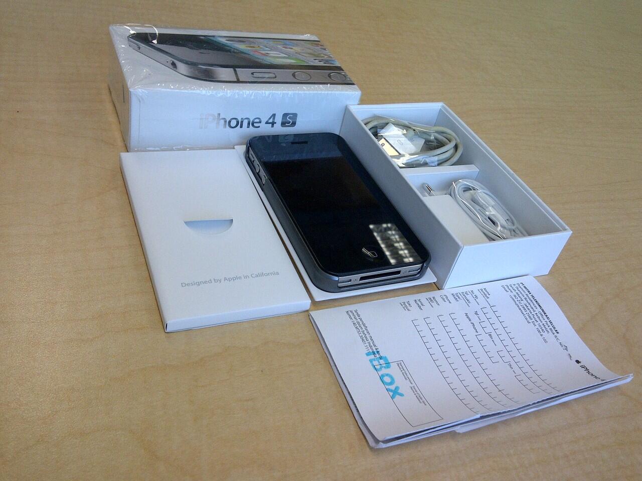 IPHONE 4S 16GB HITAM MULUS MSH GARANSI