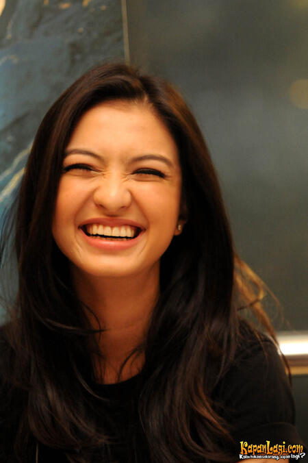 Raline Shah, pemeran Riani di FILM 5CM