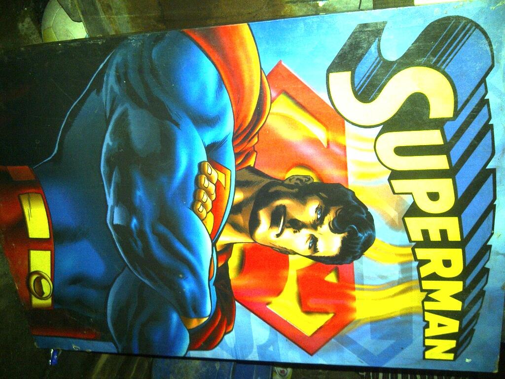 Lelang poster + figura superman