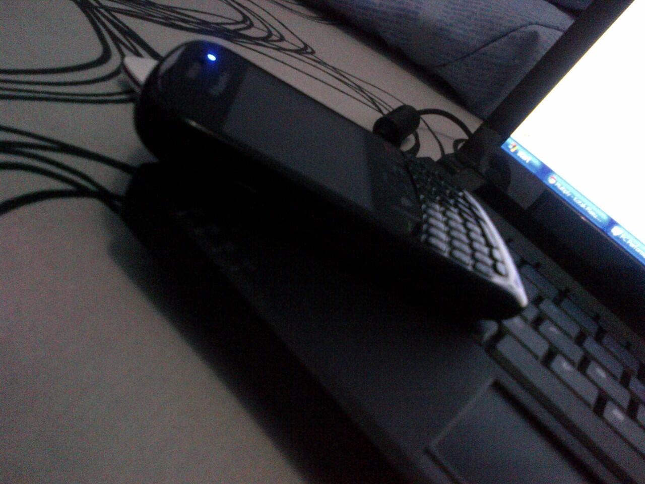 Jual blackberry 8530 white dan 8520 black