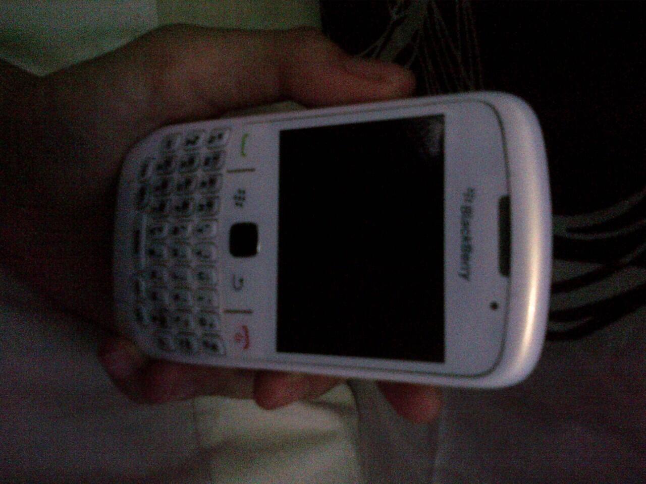 Jual blackberry 8530 white dan 8520 black