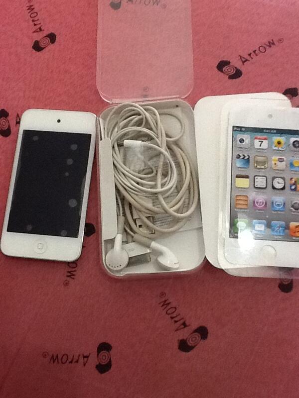 WTS iPod Touch 4gen 32gb White