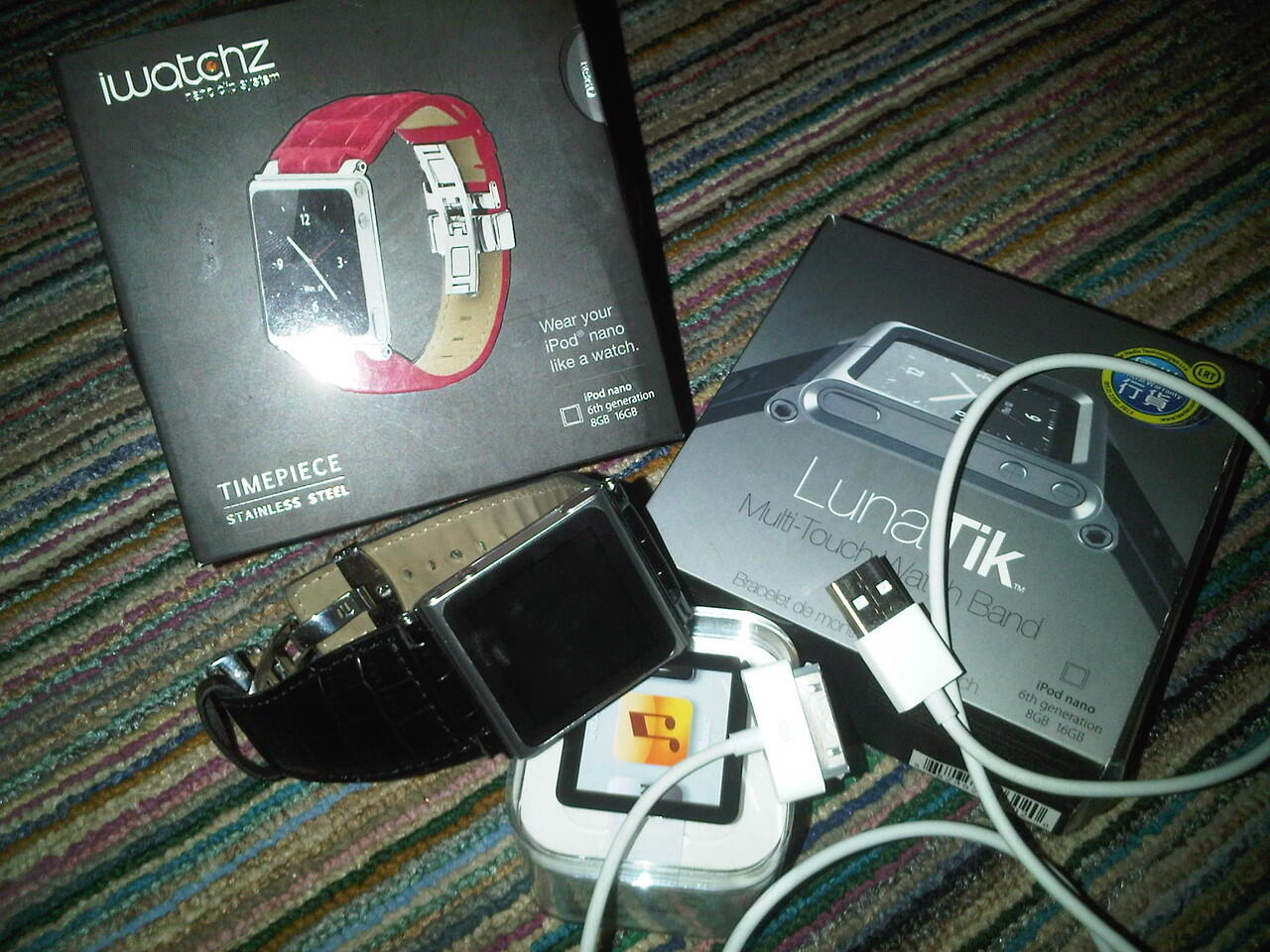 ipod nano 6th 8gb+iwatchz timepiece+lunatik