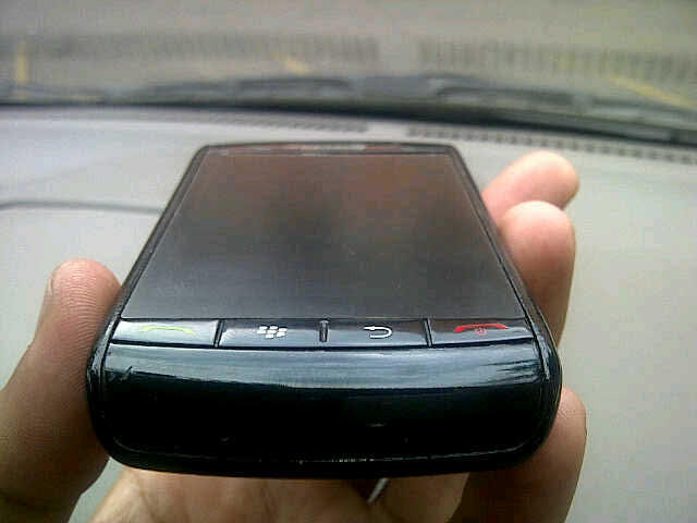 di jual blackberry storm1 9530 murahh sekaliii
