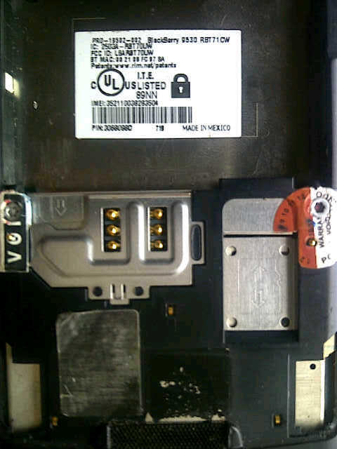 di jual blackberry storm1 9530 murahh sekaliii