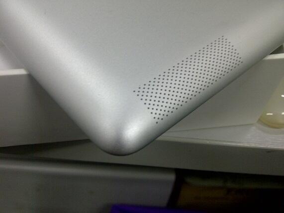 ipad2 3g 64gb white fulset full aplikasi game gak pake penyok , murah aja aw aw aw