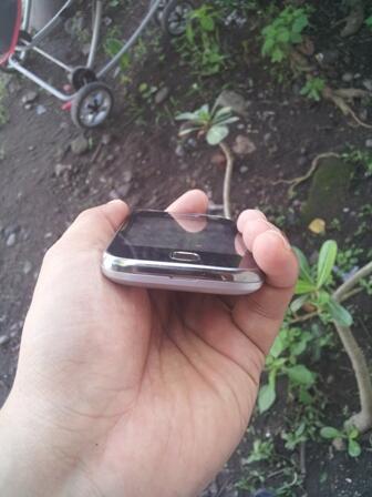 SAMSUNG GALAXY YOUNG MULUS DAN BERGARANSI