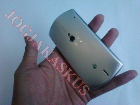 WTS sony xperia neo MT15i silver 8MP ICS
