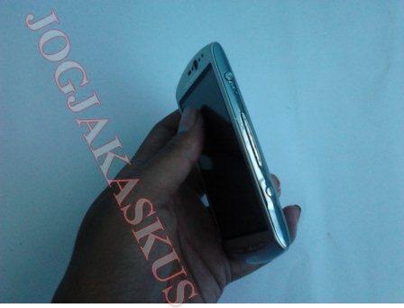WTS sony xperia neo MT15i silver 8MP ICS