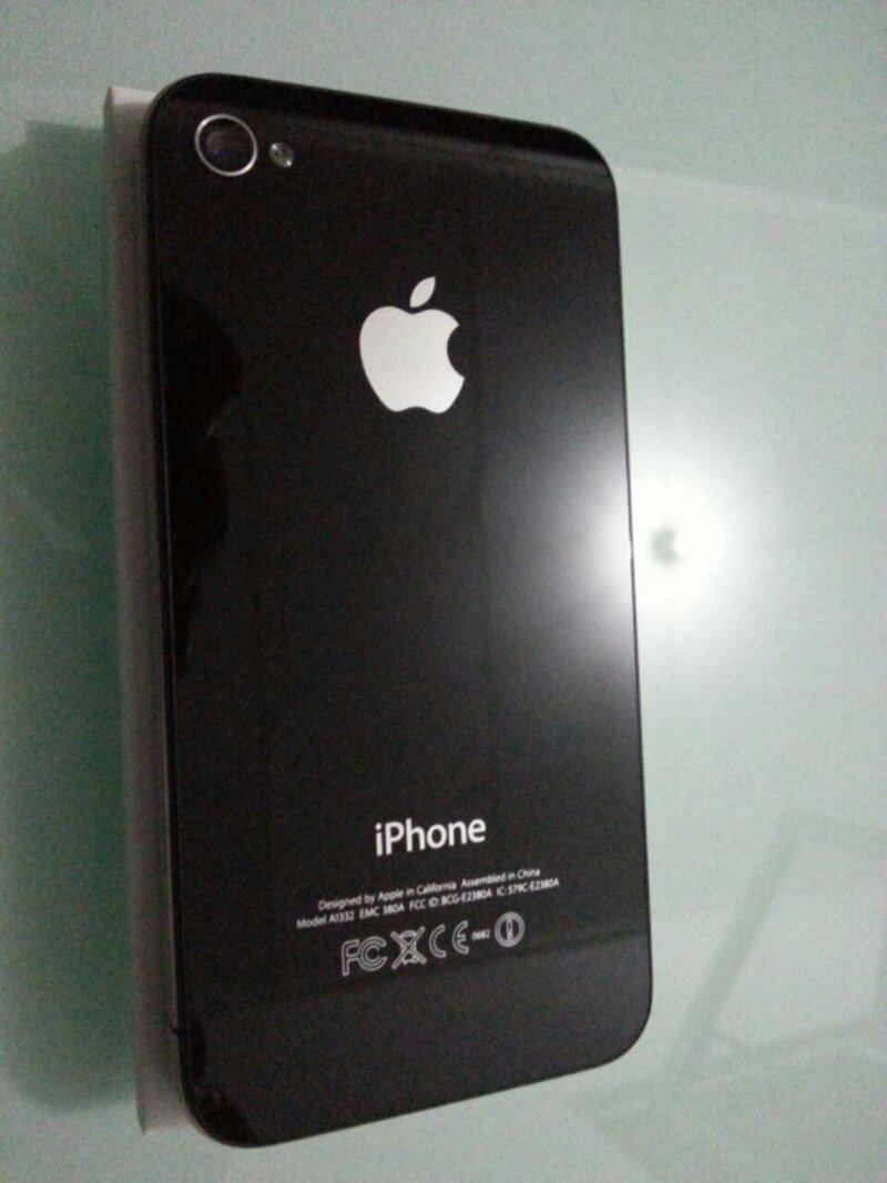 wts iphone 4 32 GB black