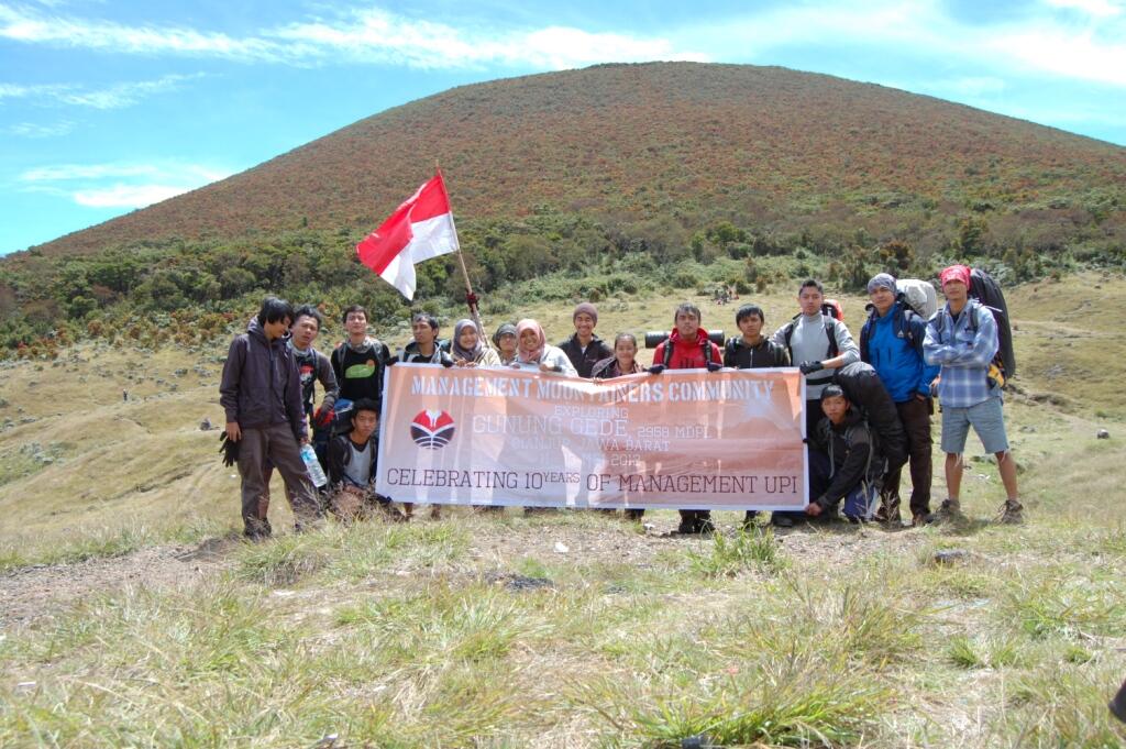 Taman Nasional Gunung Gede Pangrango (Puncak Gunung Gede)