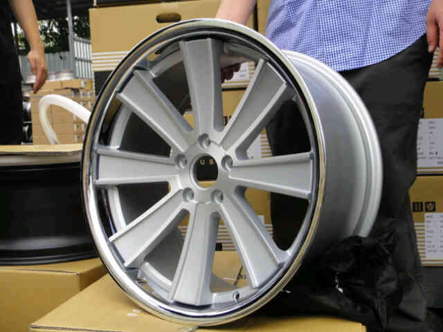 jp racing : sale Elite 8 R22x9 5x114,3 et45 matt black polish-pearl white inox