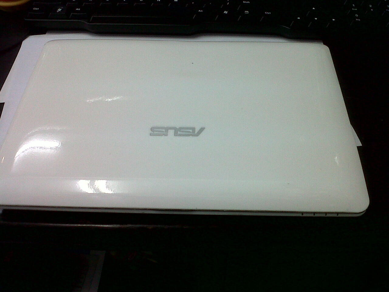 ASUS Eee PC 1015B WHITE,MULUS
