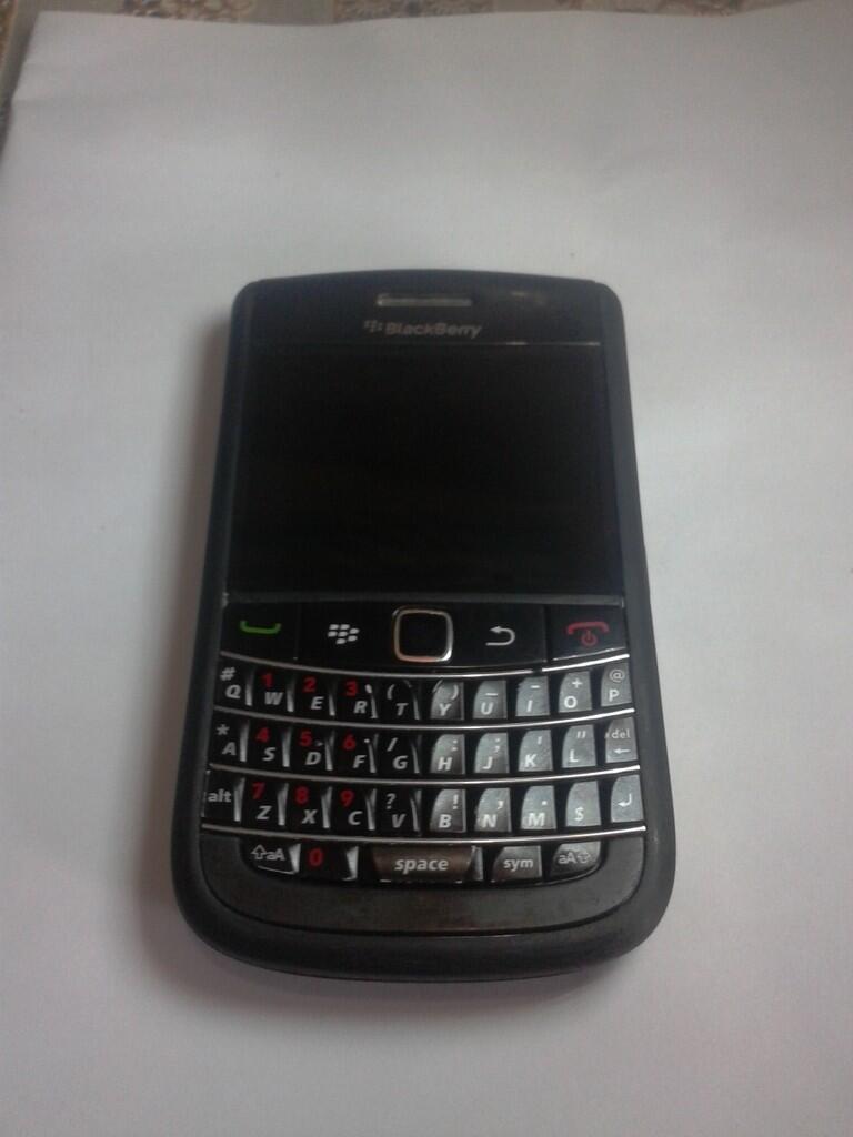 BLACKBERRY ESSEX 9650 ALL BLACK EX US
