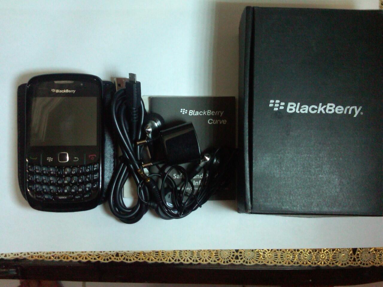 BLACKBERRY GEMINI CDMA 8530 (ARIES) lengkap like a new