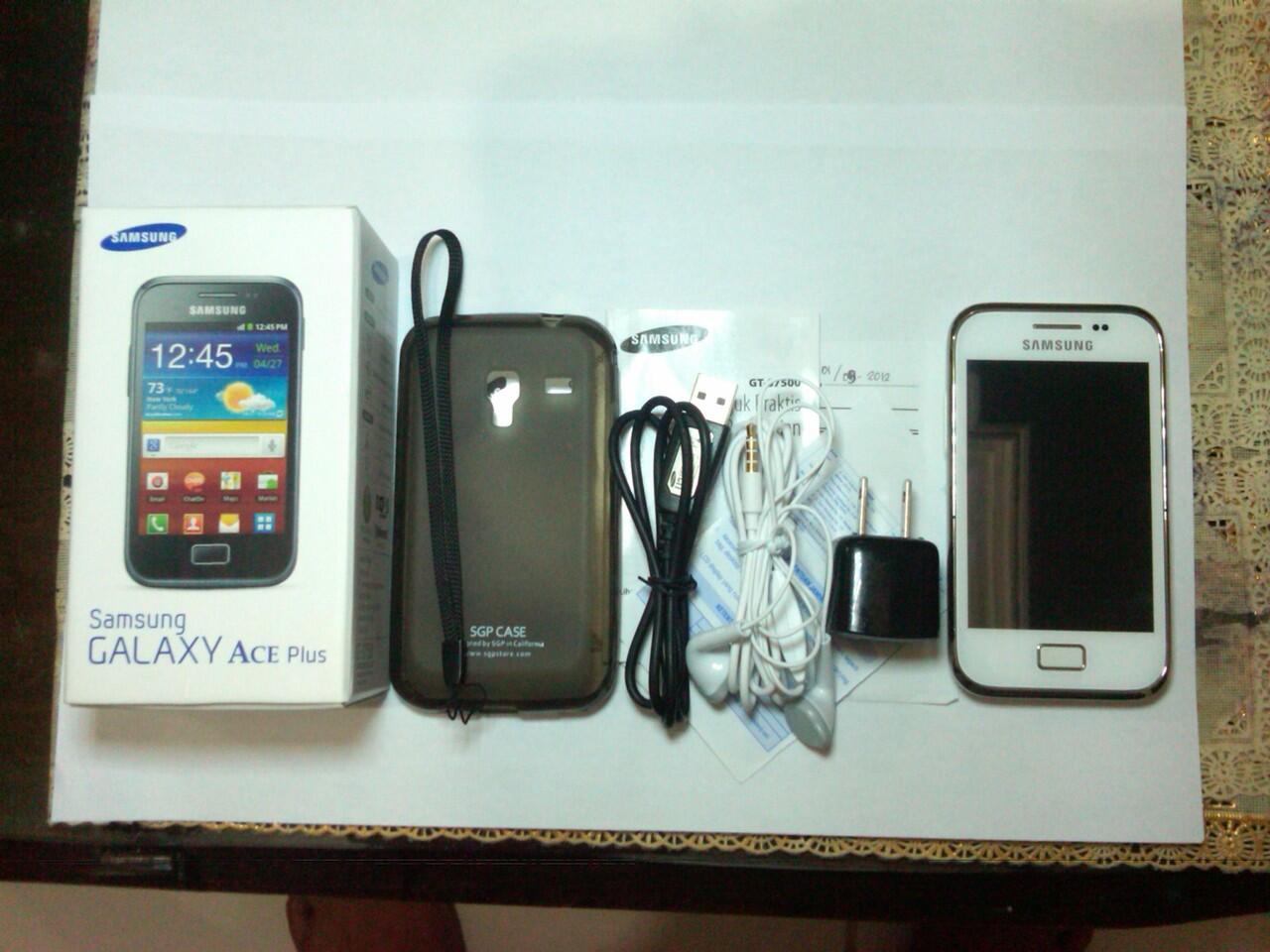 GALAXY ACE PLUS GT-S7500 WHITE LIKE A NEW JOGJA SOLO