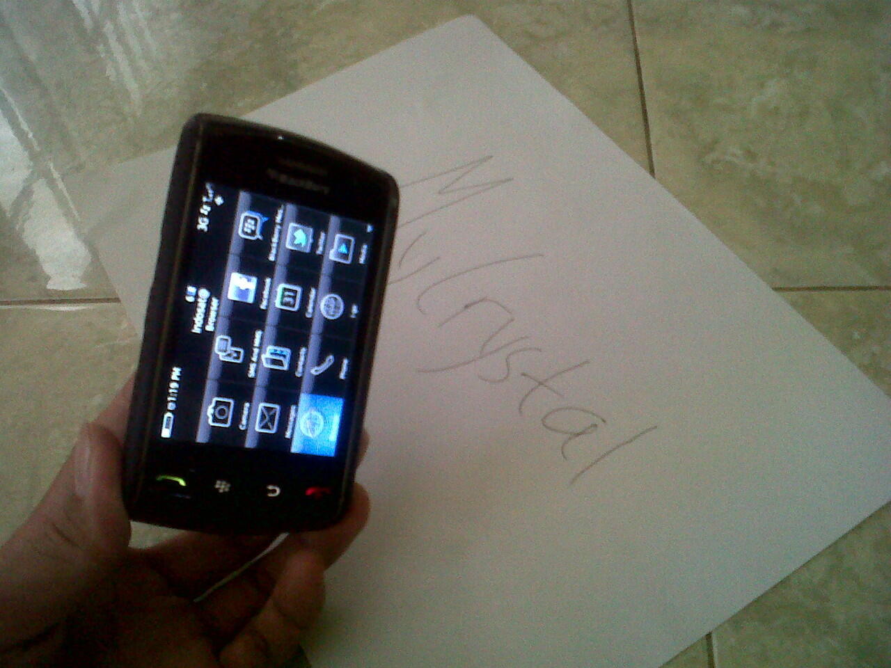 Blackberry Storm 9530 (lengkap)