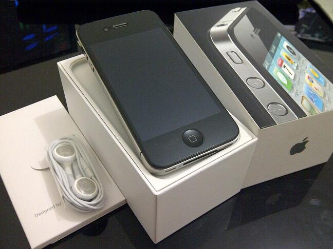 WTS: iphone 4, 16GB, Black