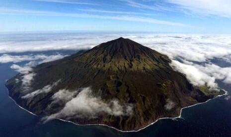 Inilah pulau terpencil di dunia