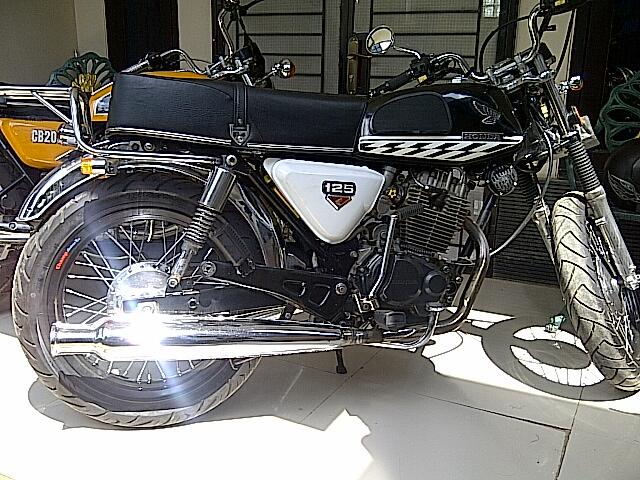 HONDA CB TIGER
