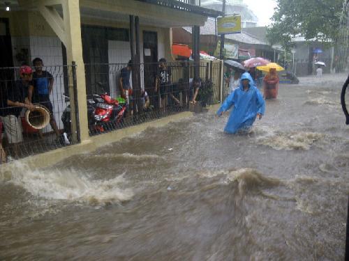 Banjir Cileuncang di Bandung (21.12.12)