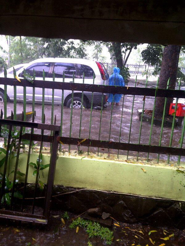 Banjir Cileuncang di Bandung (21.12.12)