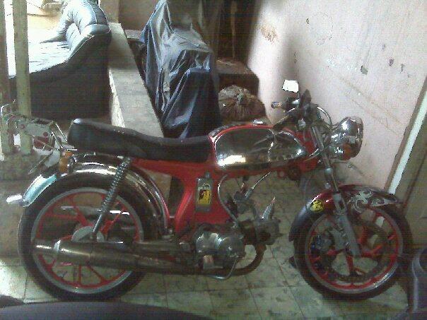 Dijual HONDA CB 90z th.1974 Antik & Murah