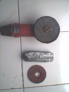 Nape sambungan stenlis ga keliatan..?