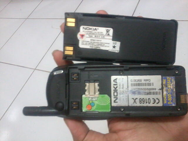 hp jadul Nokia 7110 (Bunglon)